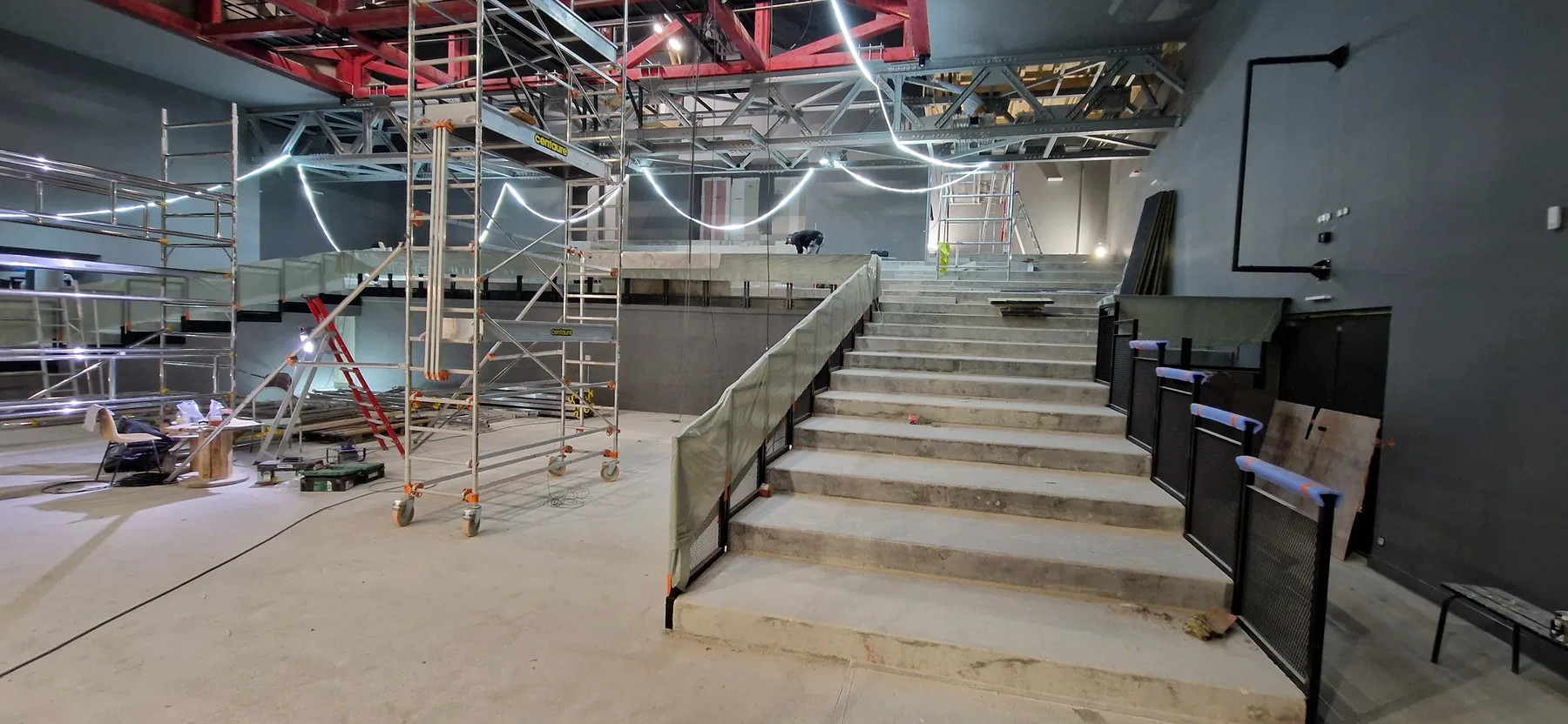 Escalier et ouvrages de gros œuvre après restructuration intérieure