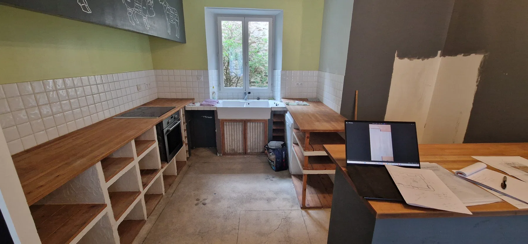 Avant — rénovation intérieure d’une maison à Marolles-en-Brie