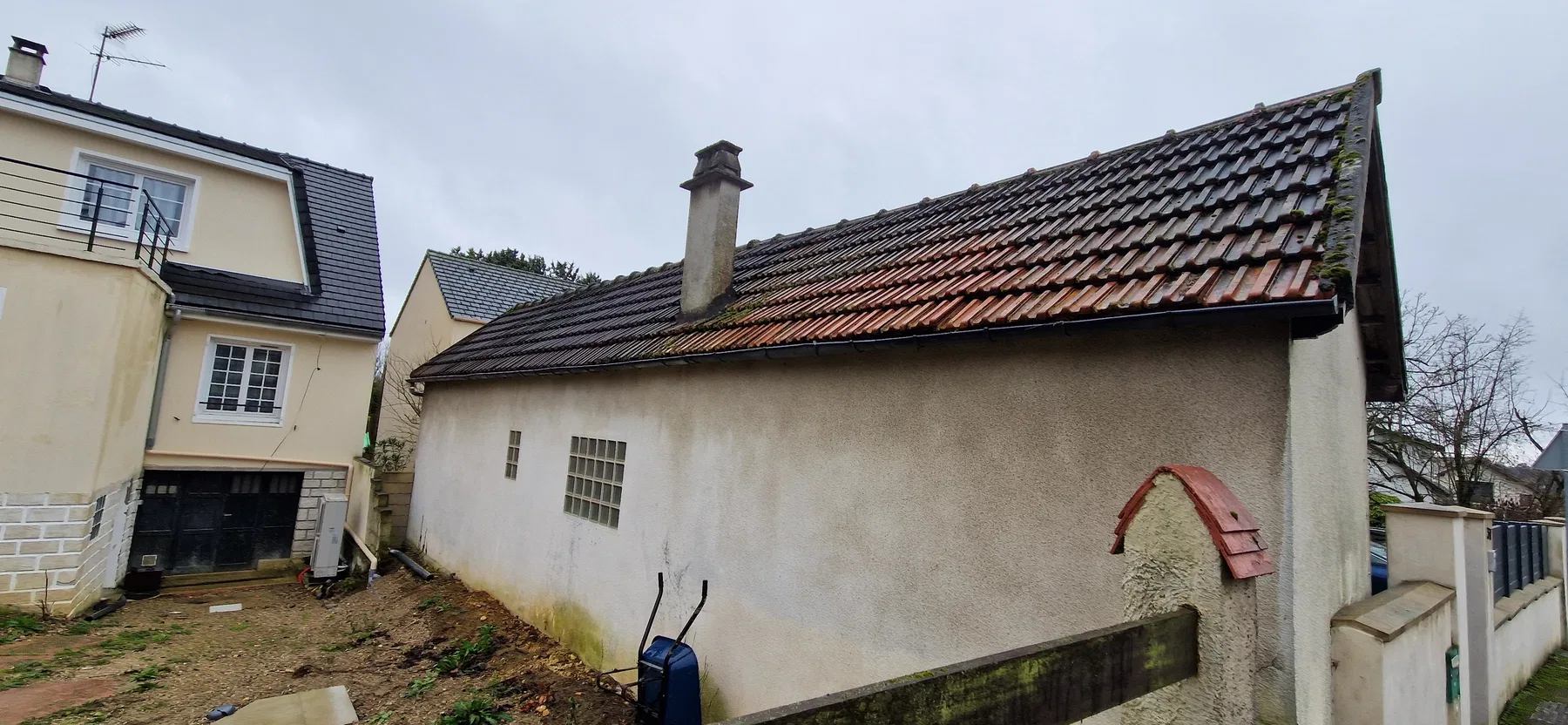 Maison à Noiseau avant rénovation et isolation thermique extérieure